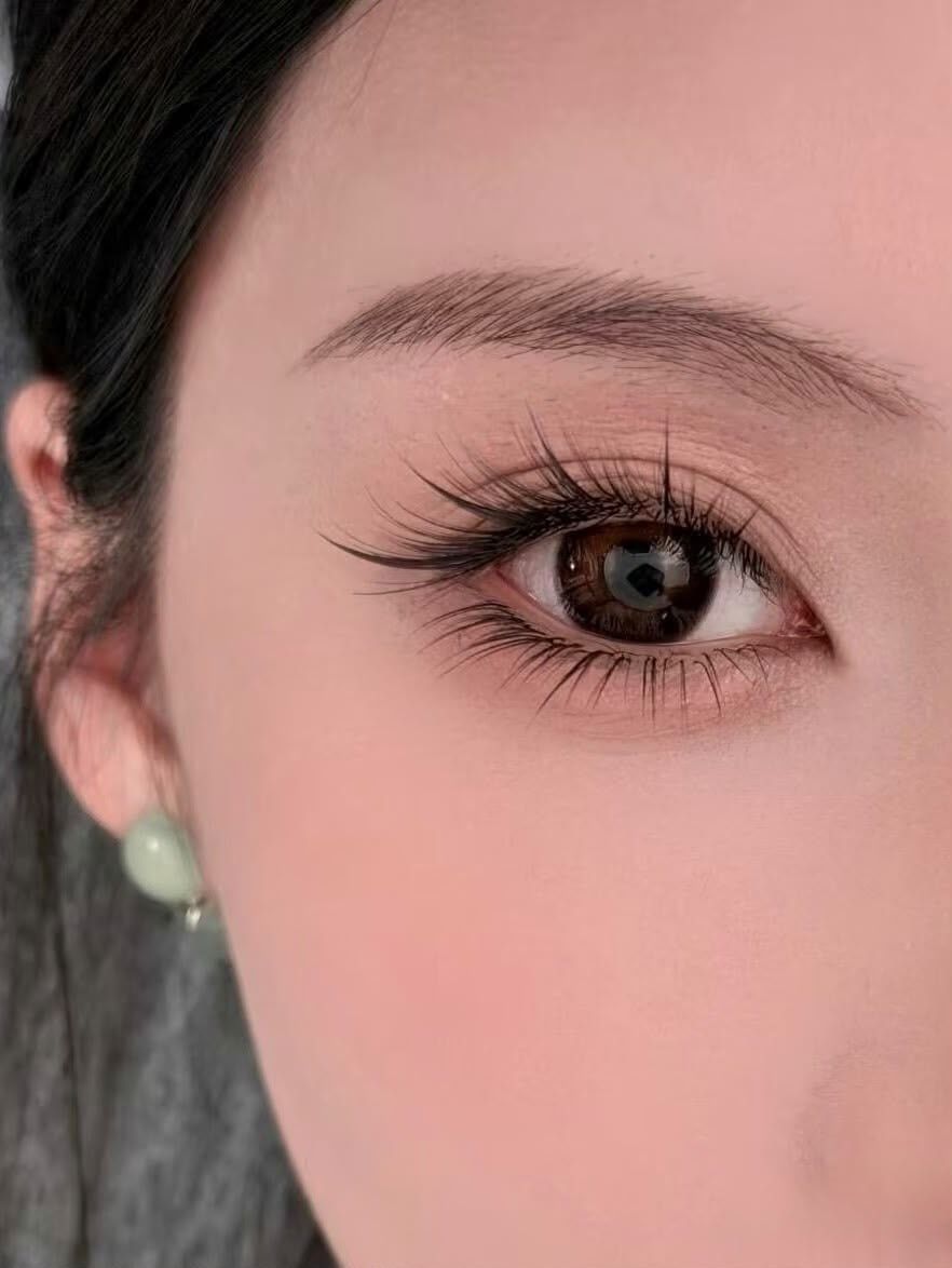 Noveau Beauty 美睫作品：眼部特写